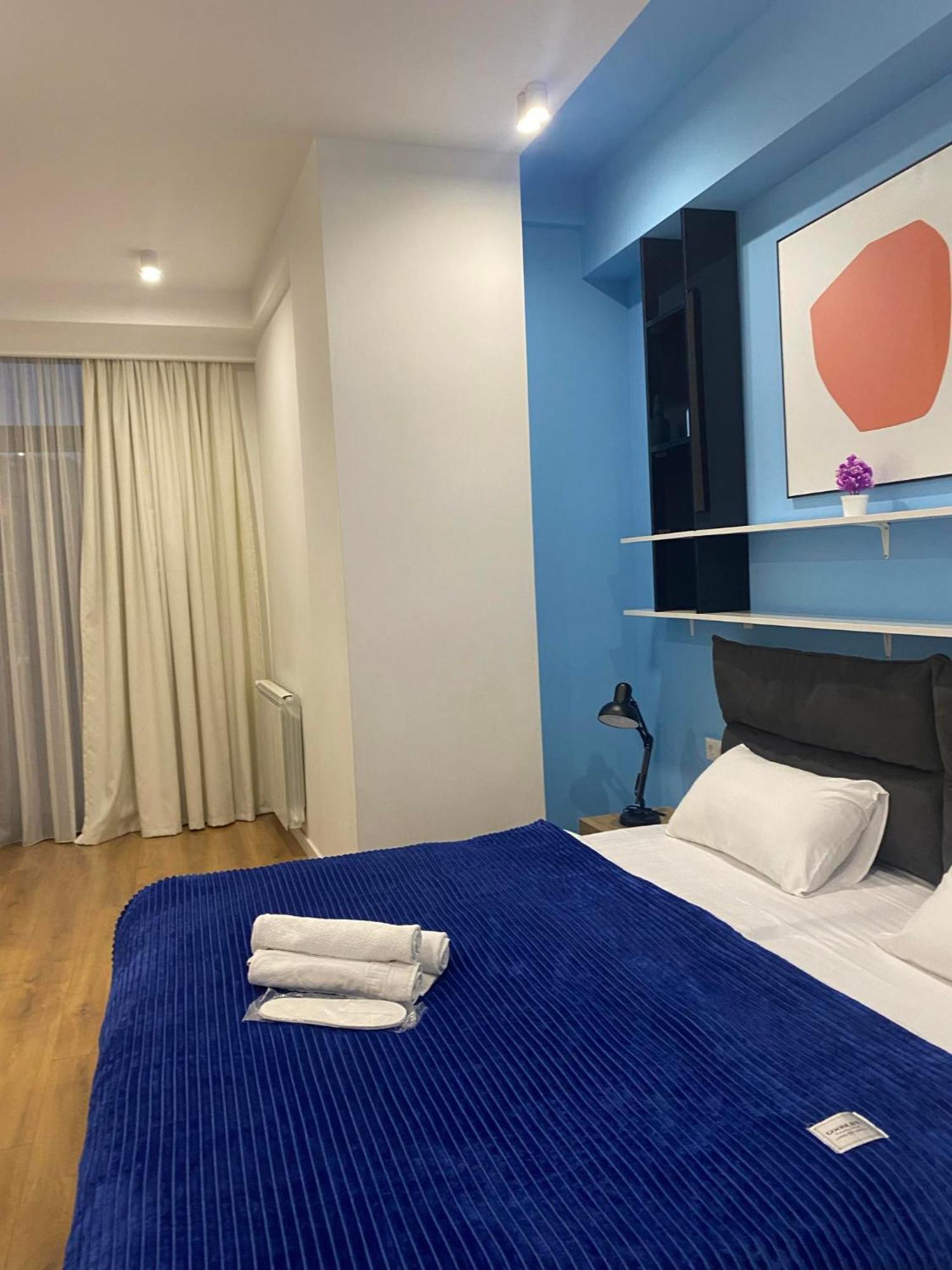Vere Side Hotel Tbilisi Buitenkant foto