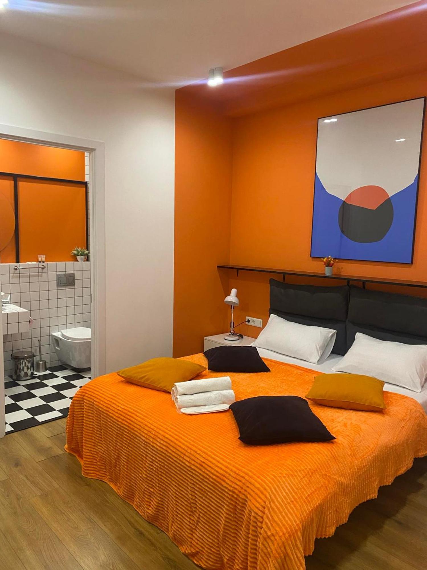 Vere Side Hotel Tbilisi Buitenkant foto