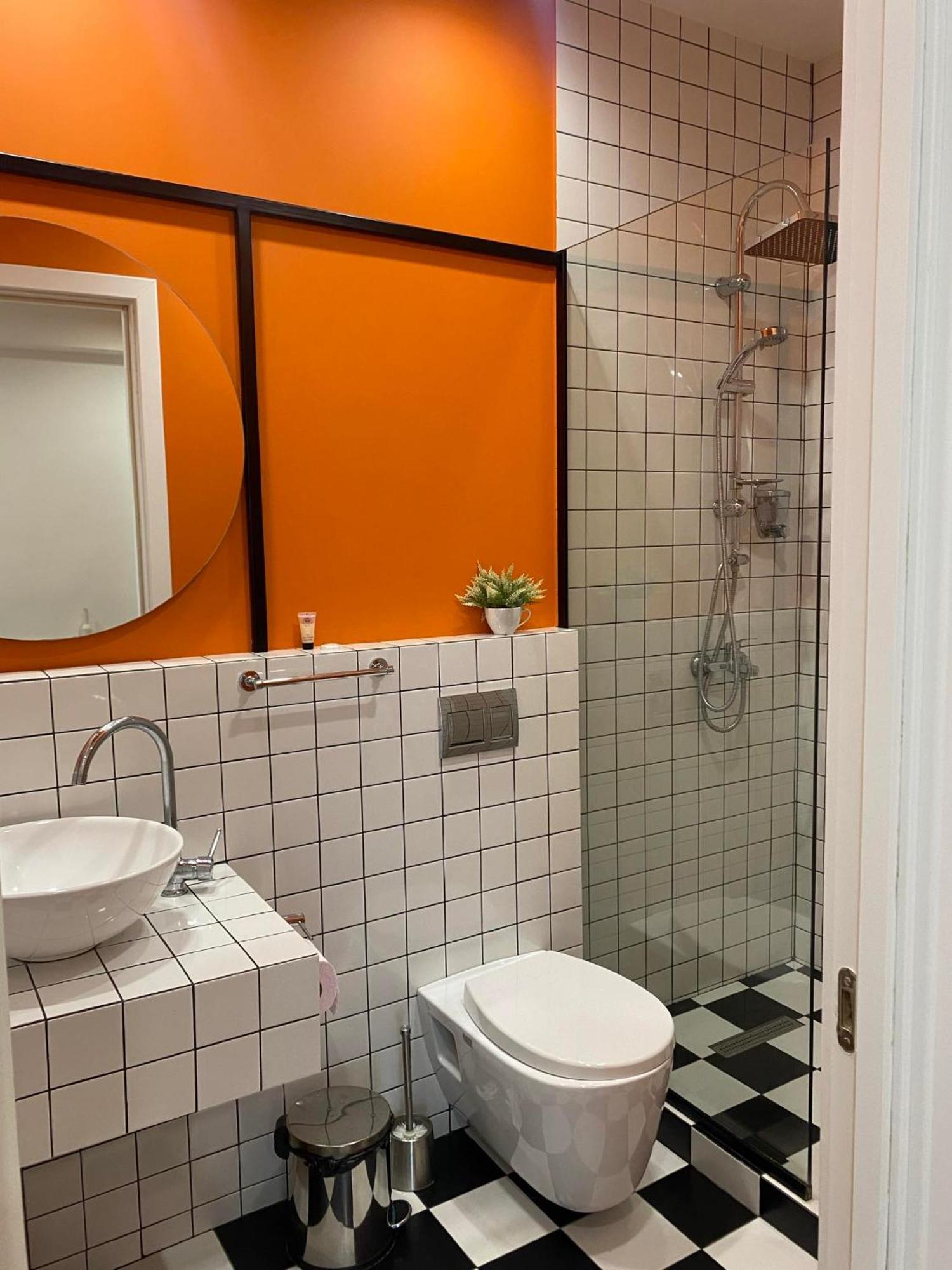 Vere Side Hotel Tbilisi Buitenkant foto