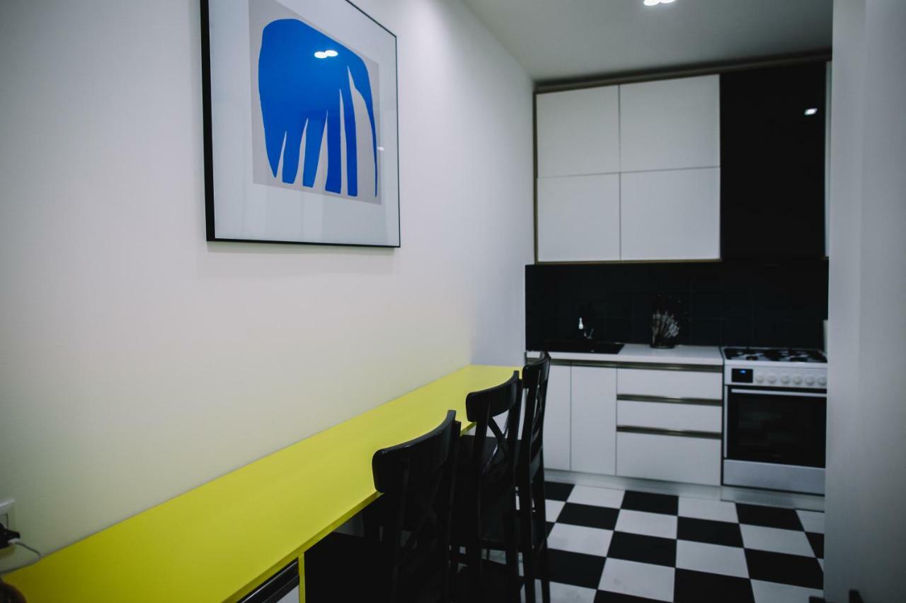 Vere Side Hotel Tbilisi Buitenkant foto