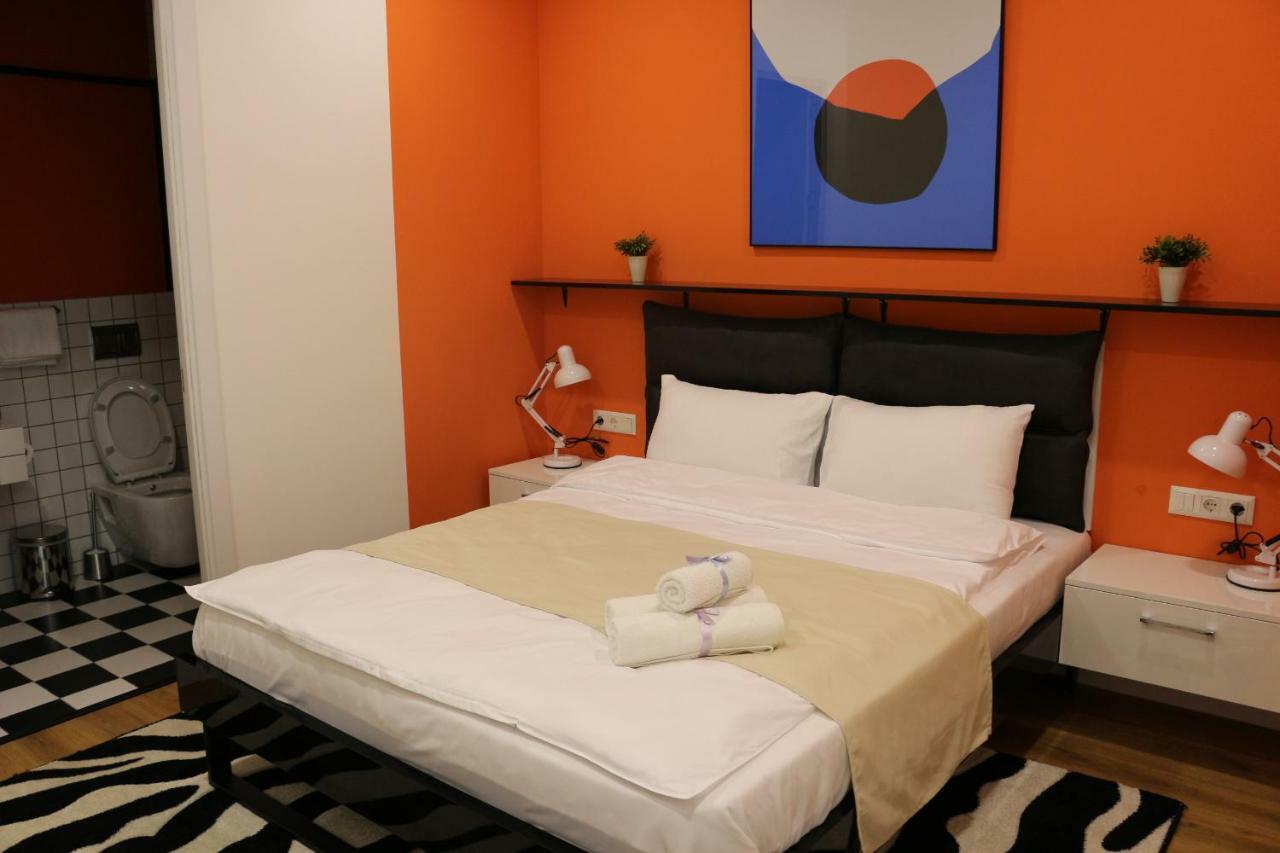 Vere Side Hotel Tbilisi Buitenkant foto