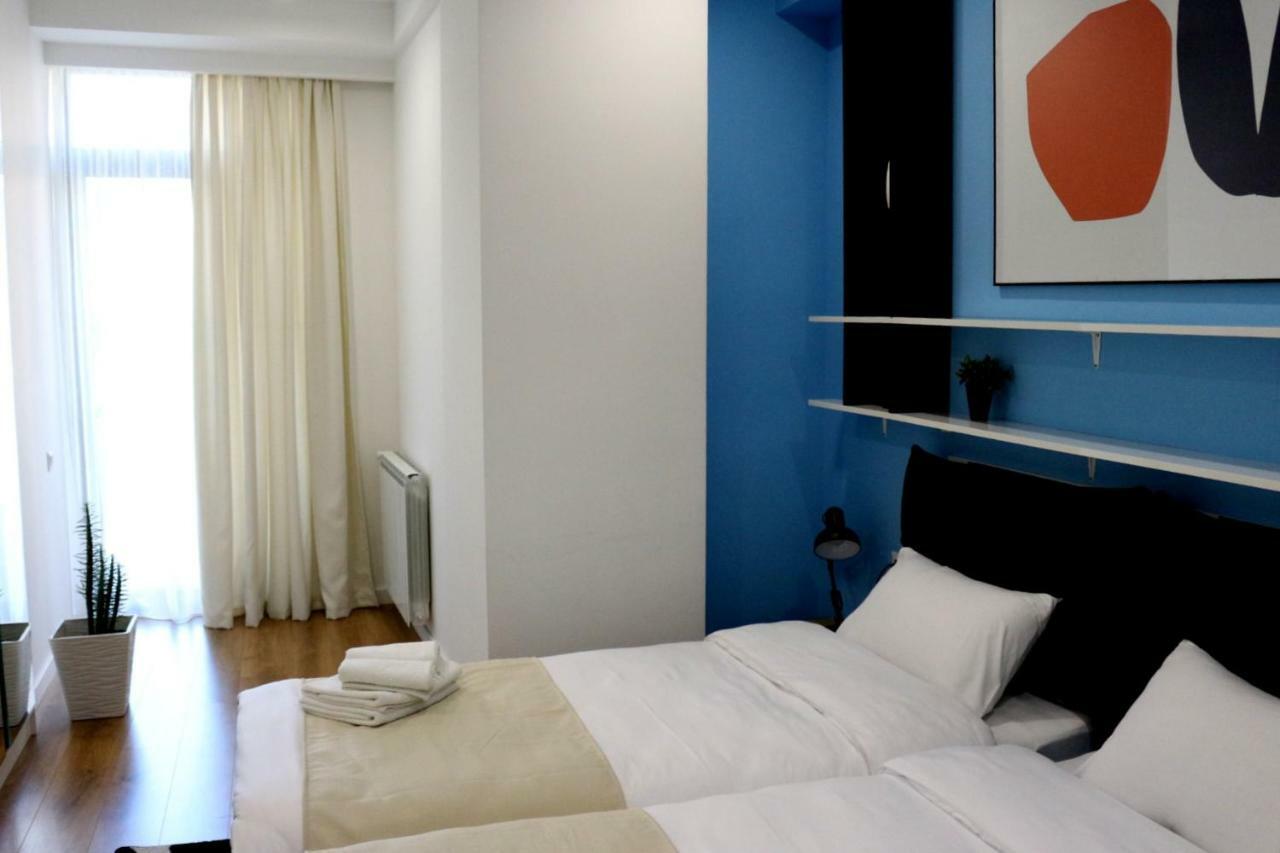 Vere Side Hotel Tbilisi Buitenkant foto